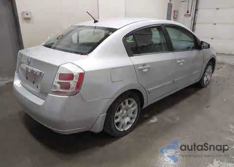 2010 Nissan Sentra 2.0S from USA, damaged, VIN 3N1AB6AP9AL654239